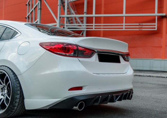Крышка багажника var №1 место под номер "овал" для Mazda 6 (2013-н.в.) купить недорого с доставкой в Можайск