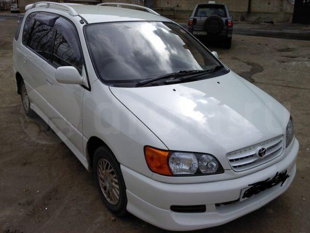 Накладка на передний бампер "Aero Touring" (сток) Toyota Ipsum купить недорого с доставкой в Можайск