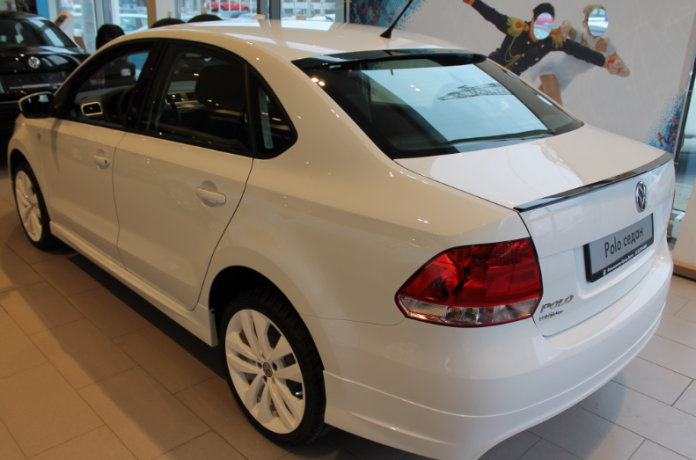 Козырек на заднее стекло для Volkswagen Polo Sedan (2010-2020) купить недорого с доставкой в Можайск