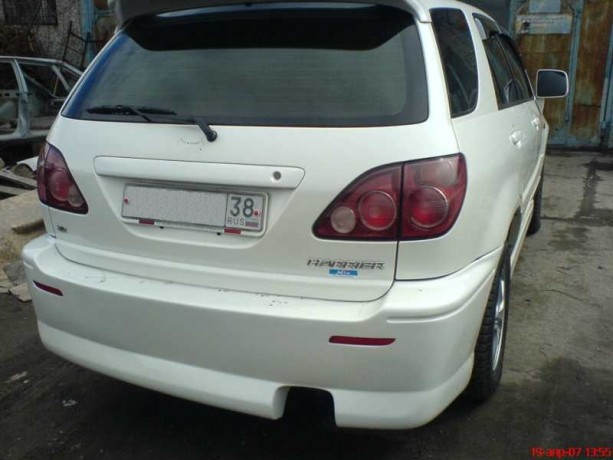 Бампер задний "Traum" Toyota Harrier (Кузов 10) купить недорого с доставкой в Можайск