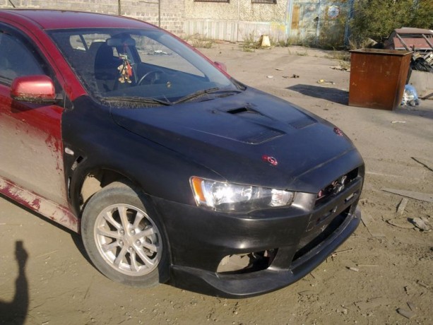 Пластиковые крылья с жабрами EVO Mitsubishi Lancer Evolution X купить недорого с доставкой в Можайск
