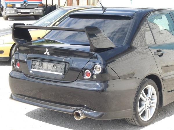 Корпуса под заднюю модульную оптику для Mitsubishi Lancer IX (2003-2009) купить недорого с доставкой в Можайск