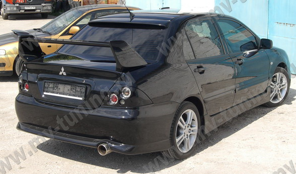 Корпуса под заднюю модульную оптику для Mitsubishi Lancer IX (2003-2009) купить недорого с доставкой в Можайск