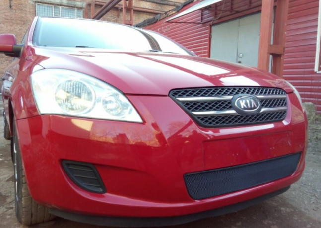 Защита радиатора "Standart" Kia Ceed (2006-2009) чёрная купить недорого с доставкой в Можайск