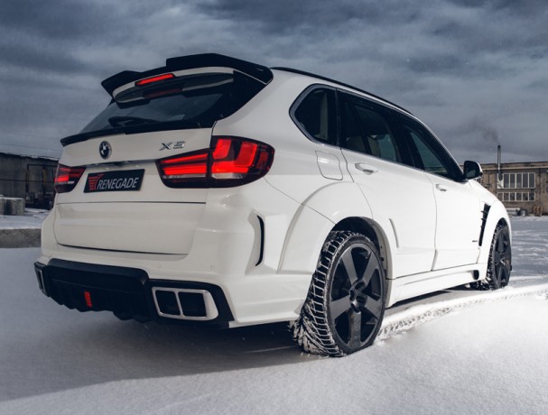 Бампер задний с диффузором "Renegade" для BMW X5 (F15) купить недорого с доставкой в Можайск